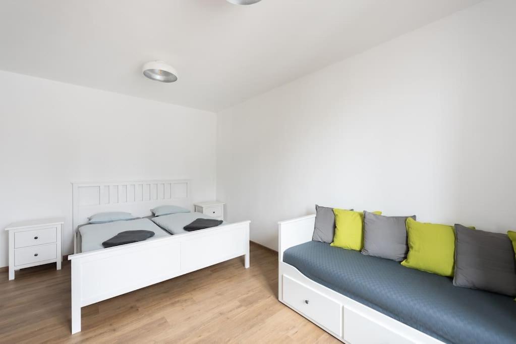 Vacov Apartment Екстер'єр фото