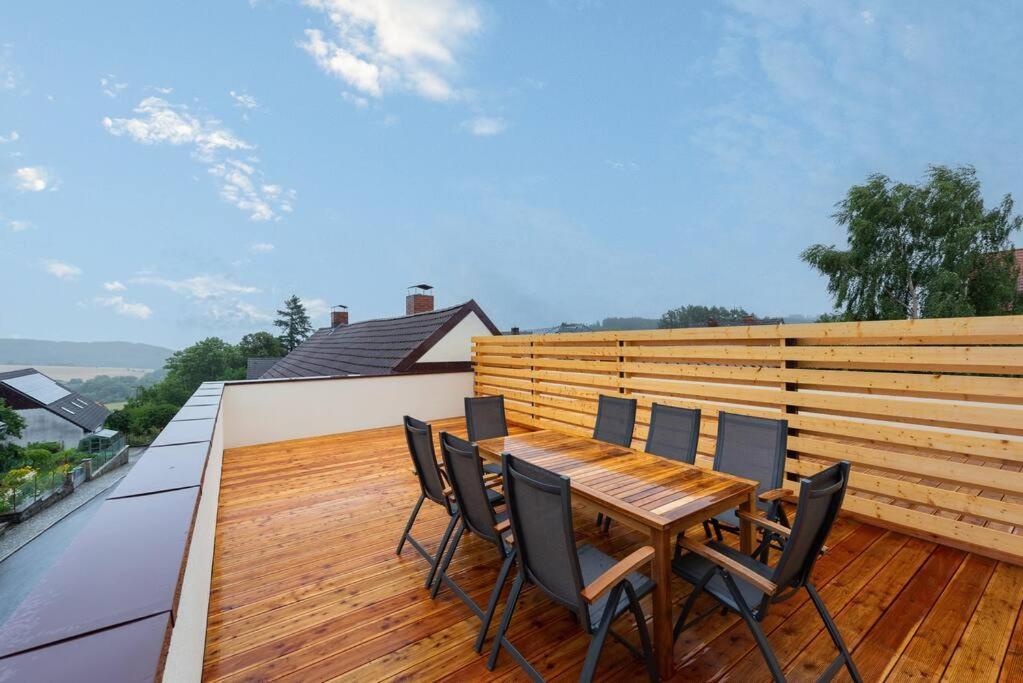 Vacov Apartment Екстер'єр фото
